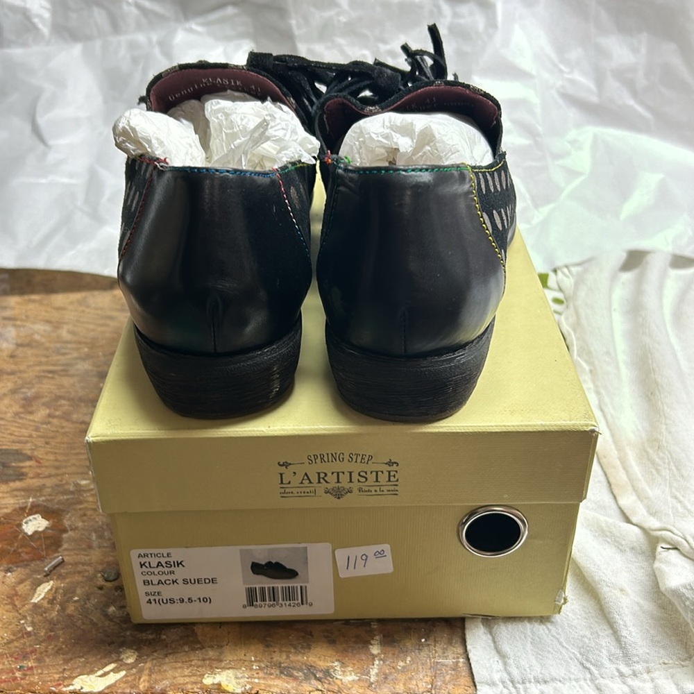 L'ARTISTE Black Polka Dot Women's Shoes - Picture 2 of 5